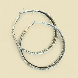 Silver Tone Textured Hoop Earrings – Large Round Classic Style